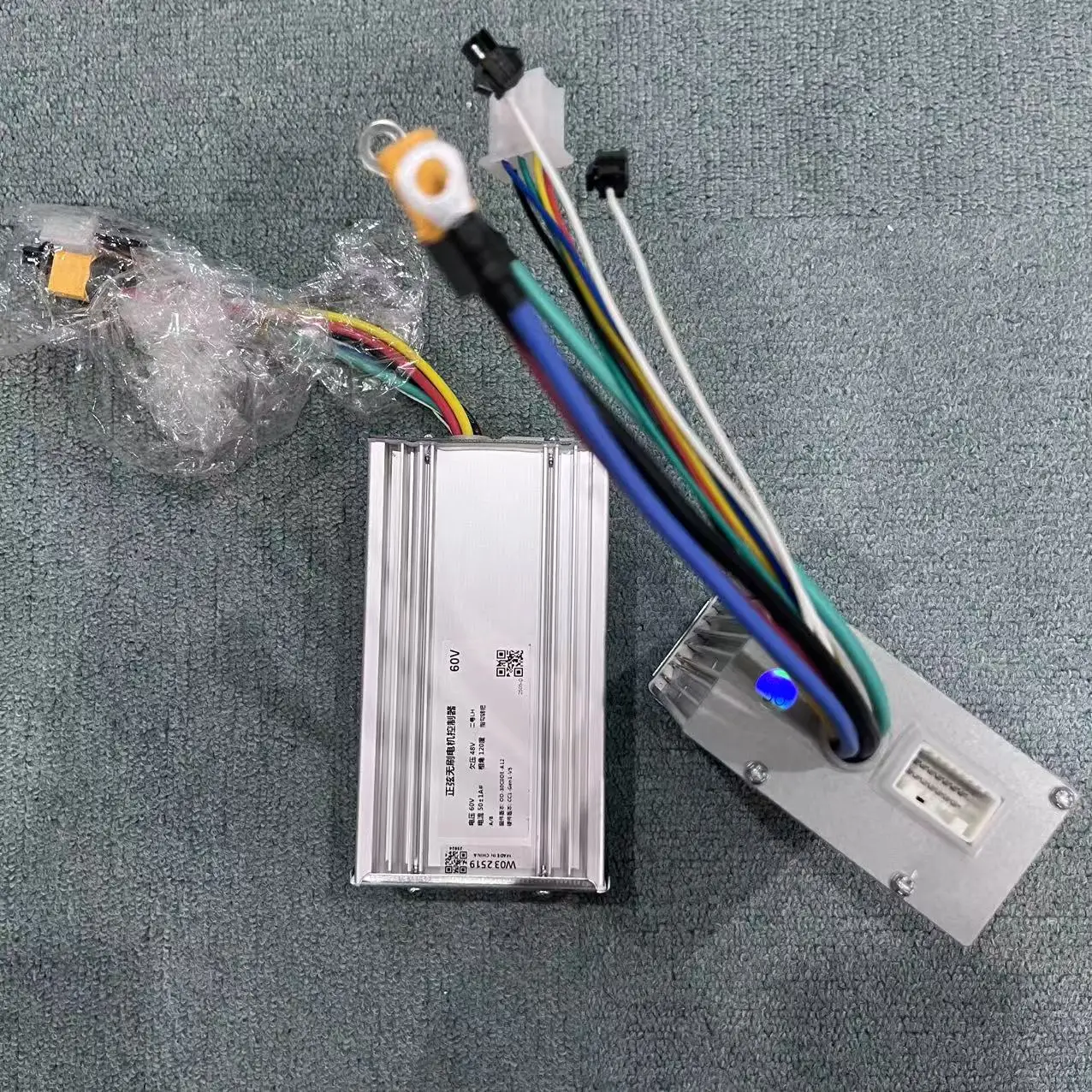 Good Quality 60V 5600W 6000W E - đánh giá và giá 60V 5600W Dual Motor Electric Scooter